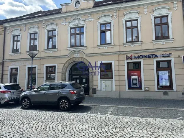Pronájem kanceláře, Kyjov, Masarykovo náměstí, 203 m2
