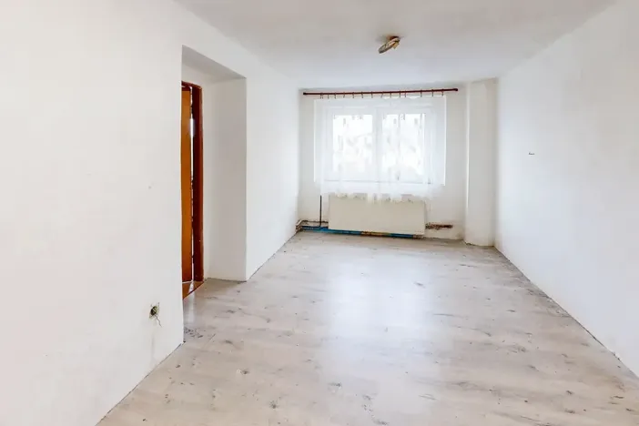 Prodej bytu 3+1, Lišany, Na vrškách, 115 m2