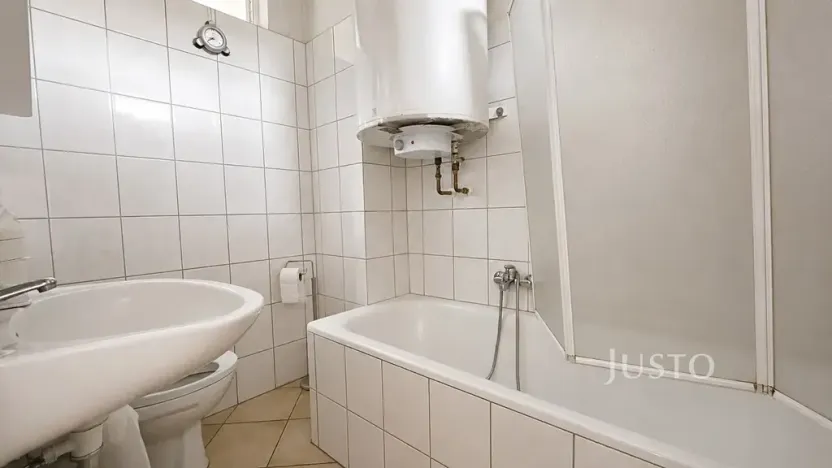 Prodej rodinného domu, Kváskovice, 174 m2