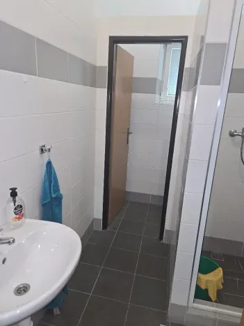 Pronájem skladu, Liberec, Košická, 79 m2
