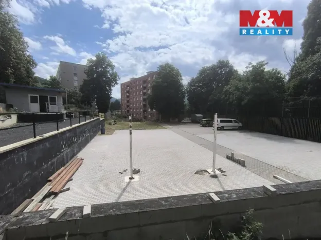 Pronájem komerční nemovitosti, Ústí nad Labem, Žukovova, 74 m2