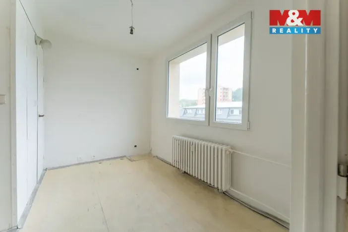 Prodej bytu 2+1, Desná - Desná II, Poštovní, 66 m2