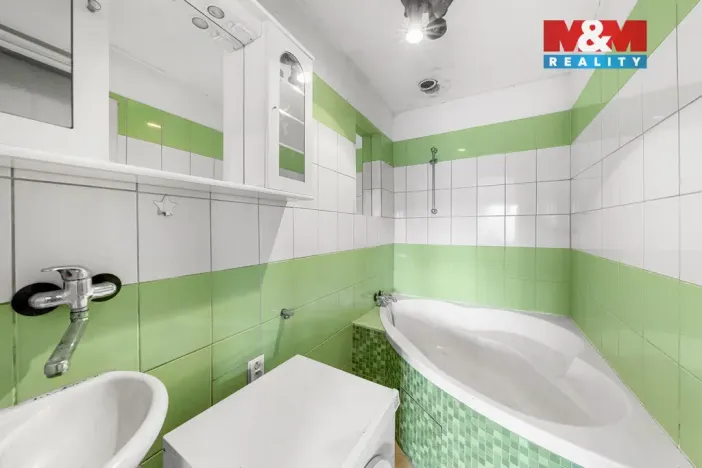 Prodej zemědělské usedlosti, Dobrná, 383 m2