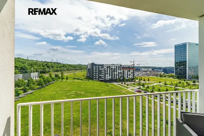 Prodej bytu 2+kk, Praha - Vysočany, Strnadových, 50 m2