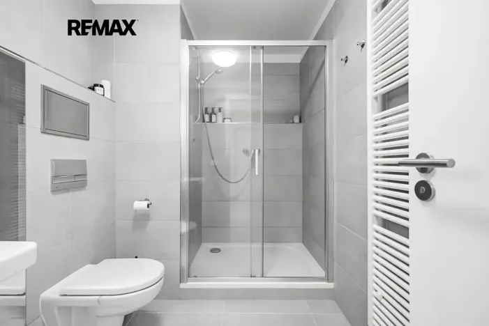 Prodej bytu 2+kk, Praha - Vysočany, Strnadových, 50 m2