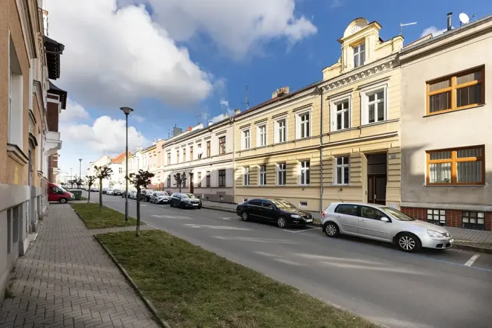 Pronájem bytu 2+kk, Opava, Mánesova, 48 m2