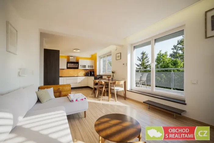 Prodej bytu 2+kk, Praha - Horní Počernice, Studnická, 73 m2