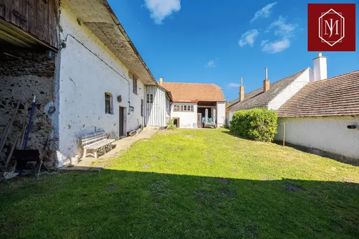 Prodej chalupy, Knínice, 269 m2
