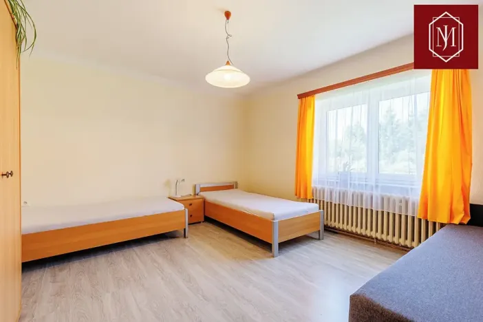 Prodej rodinného domu, Strmilov, 200 m2