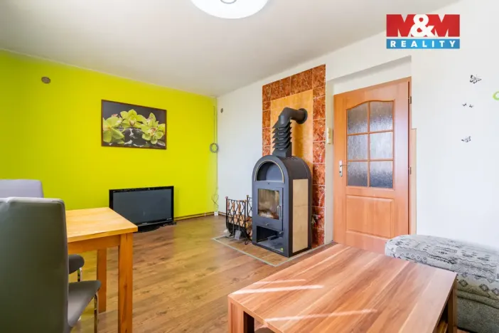 Prodej bytu 4+1, Větřní, Frymburská, 70 m2