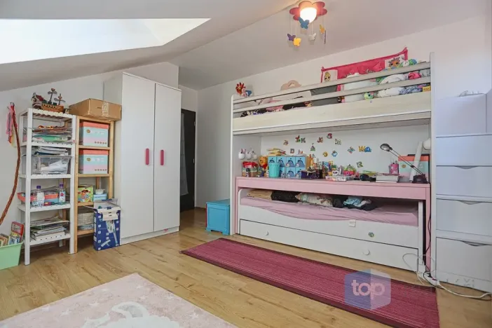 Prodej bytu 4+kk, Praha, Formanská, 115 m2