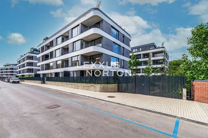 Pronájem bytu 4+kk, Praha - Střešovice, Na dračkách, 138 m2