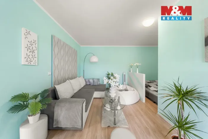 Prodej bytu 2+1, Chlumec, Stradovská, 51 m2