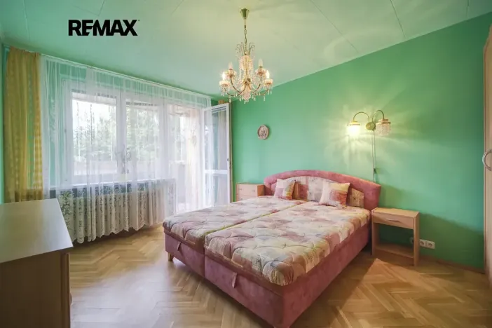 Prodej bytu 3+1, Horní Slavkov, U Lesoparku, 77 m2