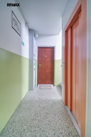Prodej bytu 3+1, Horní Slavkov, U Lesoparku, 77 m2
