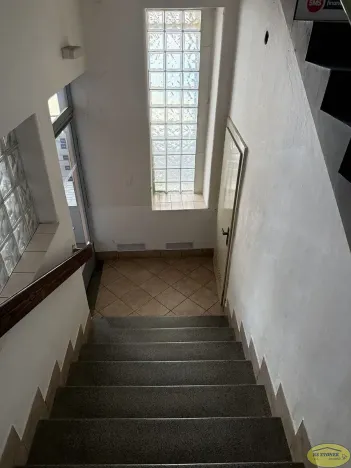 Pronájem kanceláře, Kroměříž, Vejvanovského, 17 m2