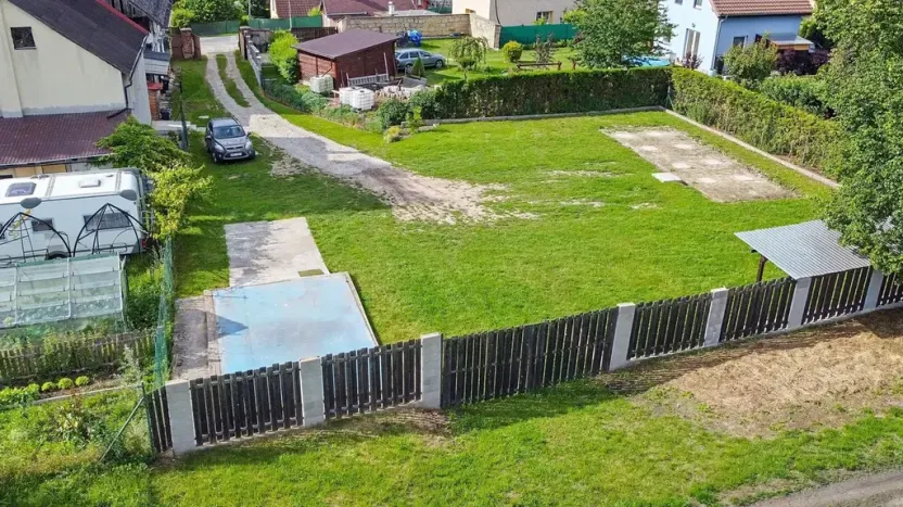 Prodej pozemku pro bydlení, Plužná, 1209 m2