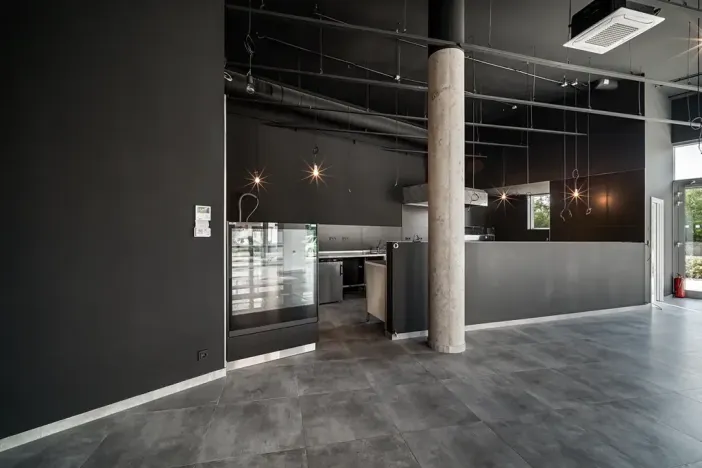Pronájem restaurace, Praha - Holešovice, V háji, 240 m2