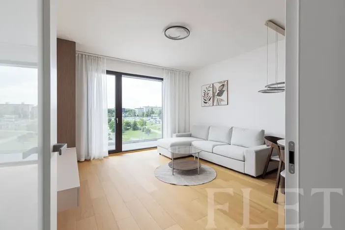 Pronájem bytu 2+kk, Praha - Hrdlořezy, V třešňovce, 53 m2