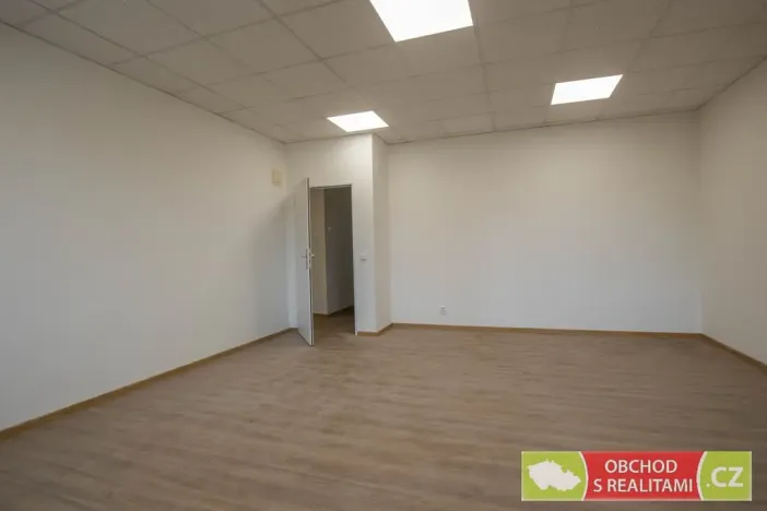 Pronájem kanceláře, Říčany, 17. listopadu, 24 m2