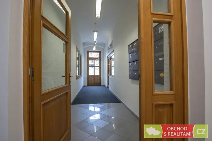 Pronájem kanceláře, Říčany, 17. listopadu, 61 m2