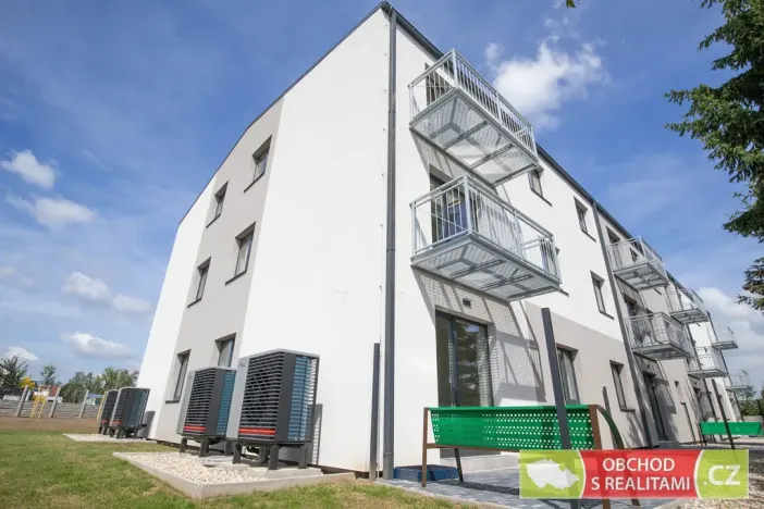 Pronájem bytu 2+kk, Kostelec nad Černými lesy, 48 m2