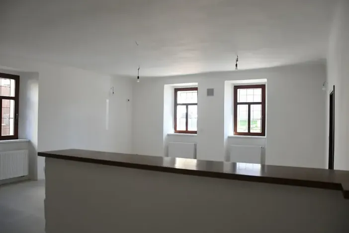 Pronájem restaurace, Praha - Ruzyně, Kralupská, 200 m2