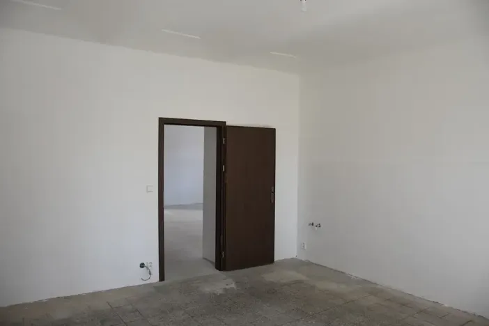 Pronájem restaurace, Praha - Ruzyně, Kralupská, 200 m2