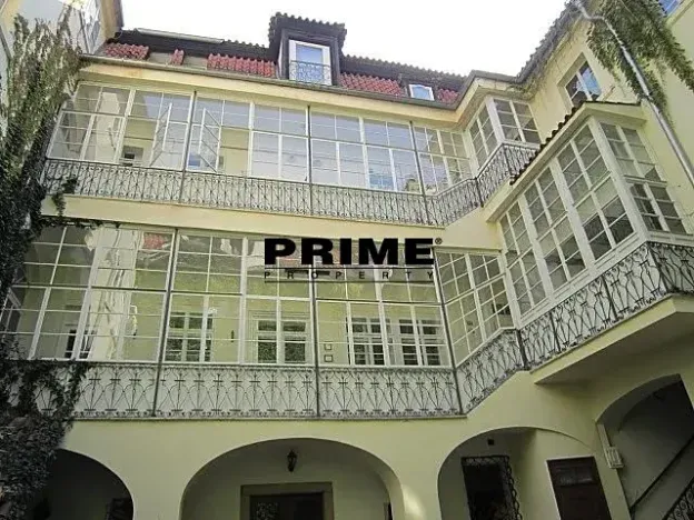 Pronájem bytu 3+1, Praha - Malá Strana, Sněmovní, 85 m2