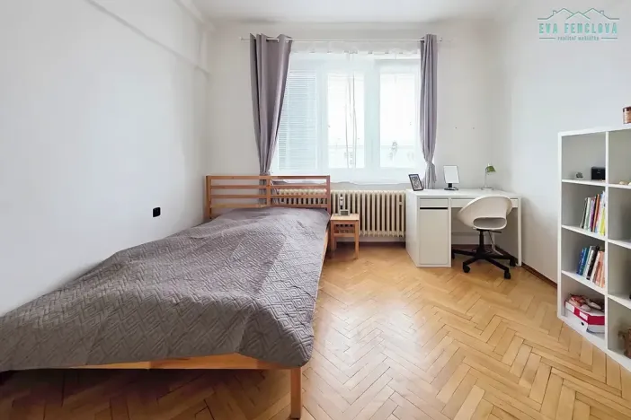 Prodej bytu 2+1, Plzeň, Částkova, 56 m2