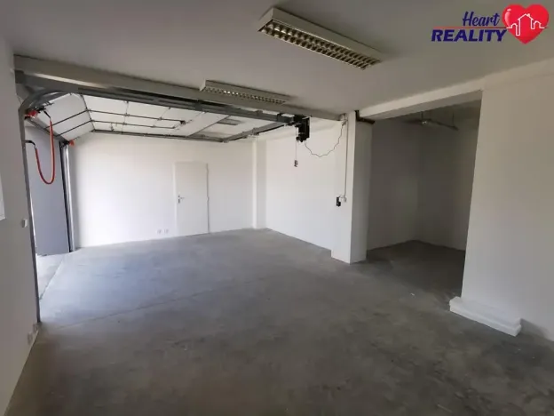 Pronájem skladu, Opava, Podvihovská, 61 m2