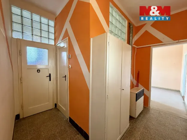 Prodej bytu 2+1, Ostrava - Mariánské Hory, Korunní, 62 m2