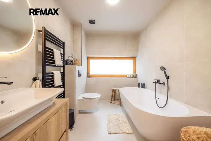 Prodej bytu 3+kk, Praha - Suchdol, Pod rybníčkem, 120 m2