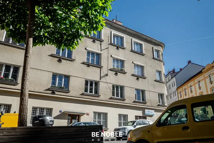 Prodej bytu 3+kk, Praha - Břevnov, Šlikova, 68 m2