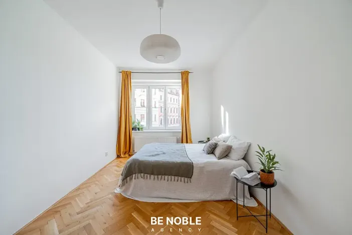 Prodej bytu 3+kk, Praha - Břevnov, Šlikova, 68 m2