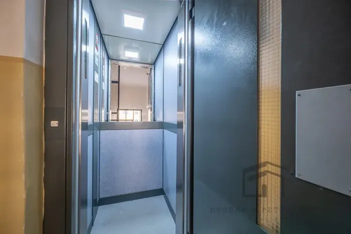 Prodej bytu 1+1, Praha - Vinohrady, Čáslavská, 39 m2