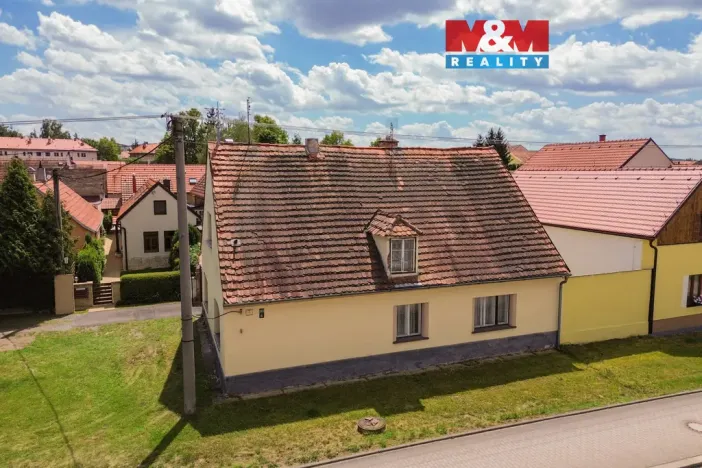 Prodej rodinného domu, Dobřany, tř. 1. máje, 166 m2