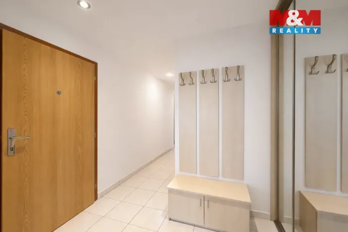 Prodej bytu 3+1, Praha, Parmská, 72 m2