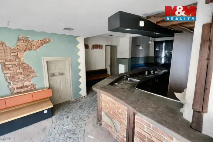 Prodej obchodního prostoru, Veselíčko, 577 m2
