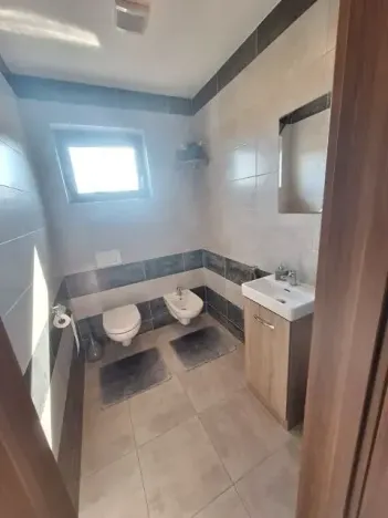 Prodej rodinného domu, Cvrčovice, Školní, 147 m2