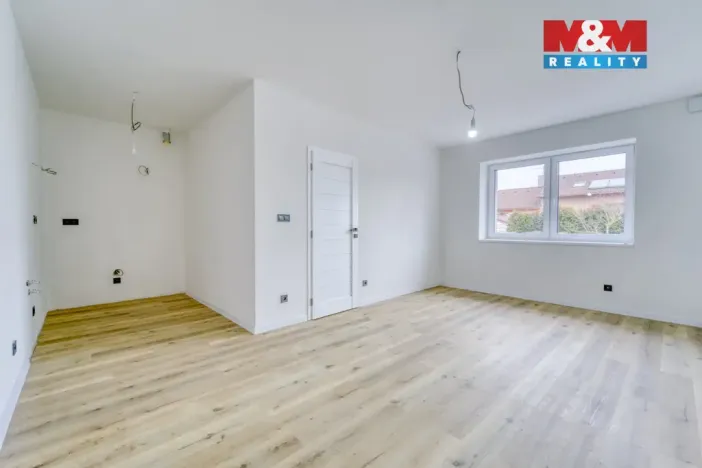 Pronájem bytu 2+kk, Tlučná, Tlučenská kolonie, 40 m2