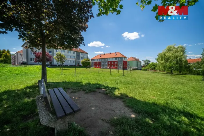 Prodej bytu 2+1, Hrádek - Nová Huť, 1. máje, 56 m2