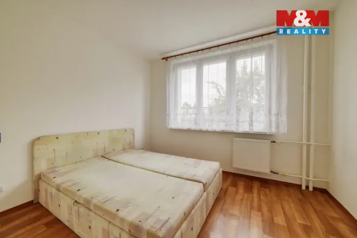 Pronájem bytu 1+1, Cheb, Šeříková, 40 m2