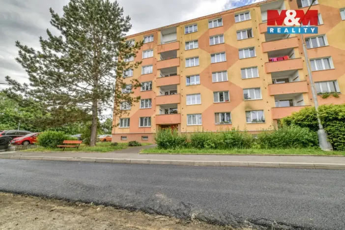 Pronájem bytu 1+1, Cheb, Šeříková, 40 m2