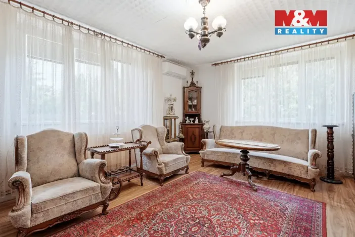 Prodej rodinného domu, Kněžmost - Koprník, 250 m2