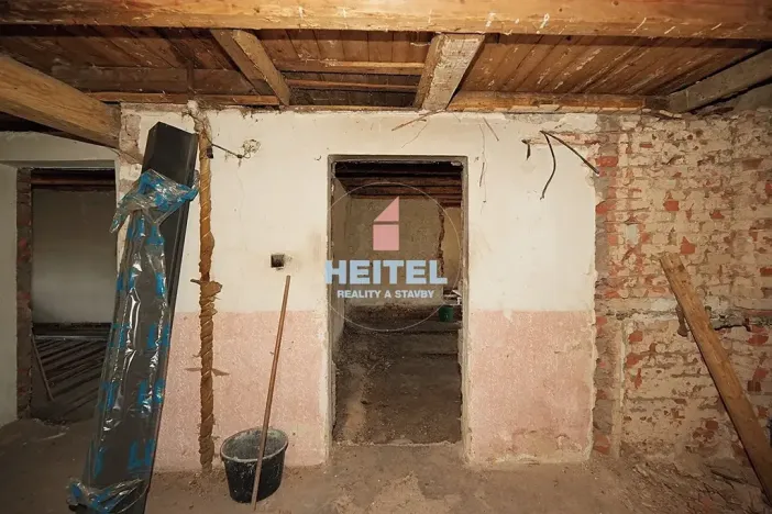 Prodej rodinného domu, Hanušovice, 300 m2