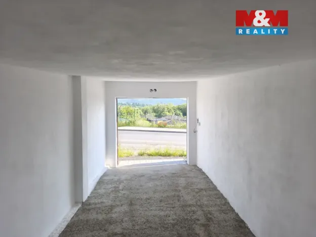 Prodej garáže, Karlovy Vary - Sedlec, 24 m2