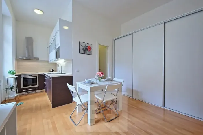 Pronájem bytu 1+kk, Praha - Nové Město, Řeznická, 31 m2