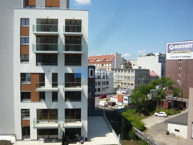 Pronájem bytu 3+kk, Praha - Holešovice, V háji, 92 m2