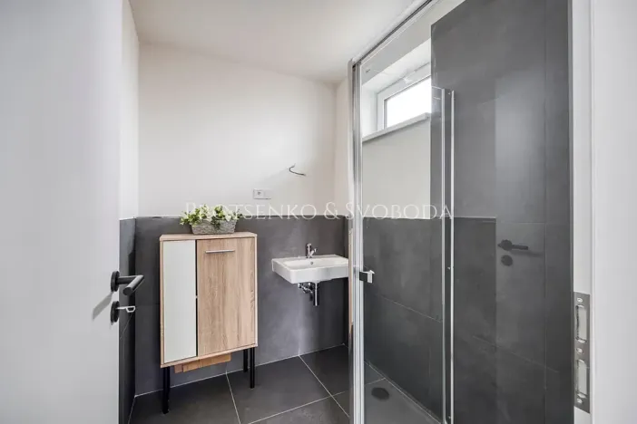 Prodej apartmánu, Frymburk, 218 m2